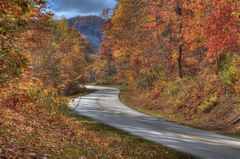 Skyline Drive Offers Beautiful Fall Foliage In The
