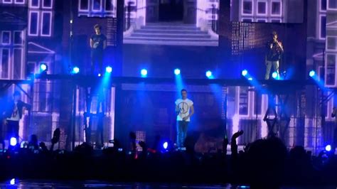 One Direction Up All Night Live In London Youtube