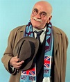 Warren Mitchell – in pictures | Warren mitchell, Magical memories ...