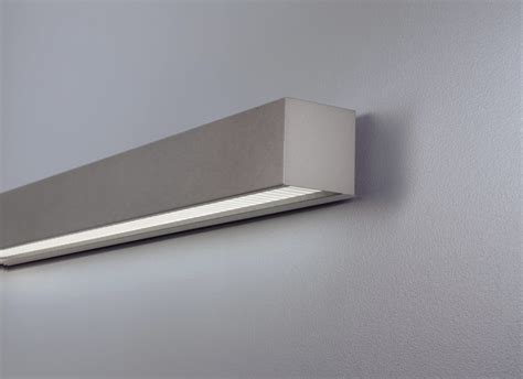 Get The Elite And Modern Home Look With Interior Wall Mounted Light