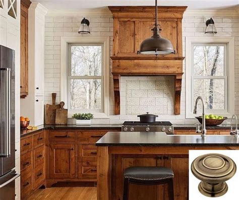 Cherry wood has a long distinguished history in fine cabinetry and furniture construction. Dark, light, oak, maple, cherry cabinetry and wood kitchen ...