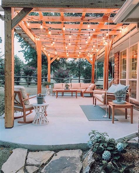 37 Awesome Backyard Ideas For Patios Porches And Decks 25