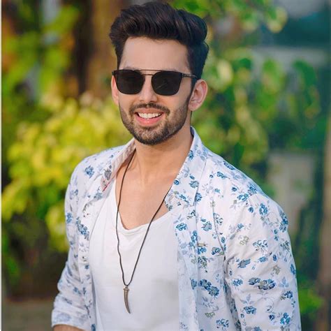 Himansh Kohli Biography Wiki Age Personal Life Career Education