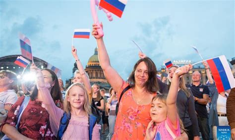 National Flag Day Celebrated In St Petersburg Russia Global Times