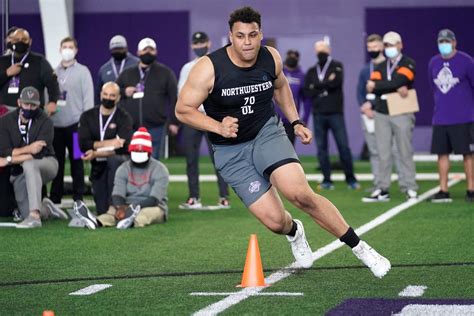2021 Nfl Draft Why Giants Need To Pick An Offensive Lineman