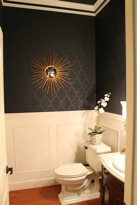 Black Powder Room Trendir In 2021 Black Powder Room Bathroom