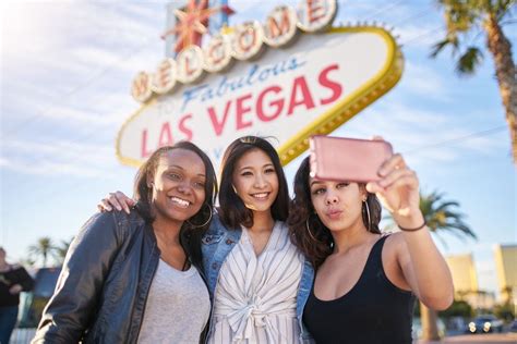 27 Tips For The Perfect Las Vegas Bachelorette Party In 2019 The Swag Elephant Vegas