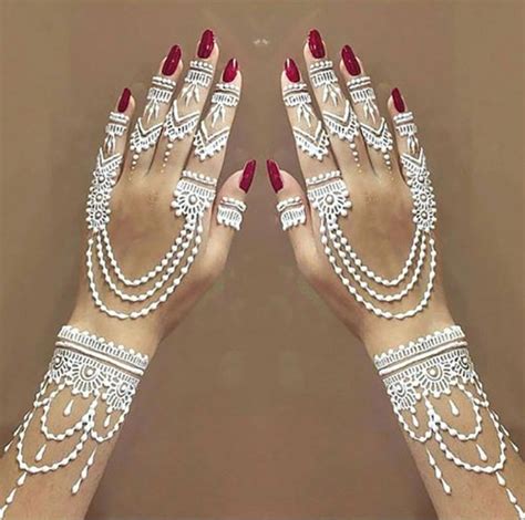 Were Loving These Mehndi Designs That Look Like Jewelry Bridalspk