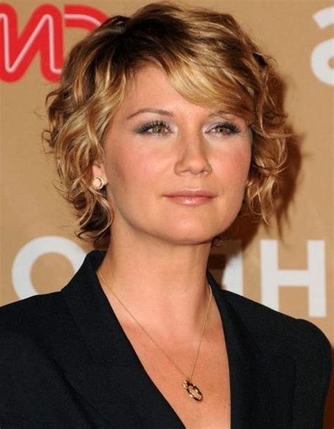 Womens Short Curly Hairstyles Over 40 Best Hairstyles Bun
