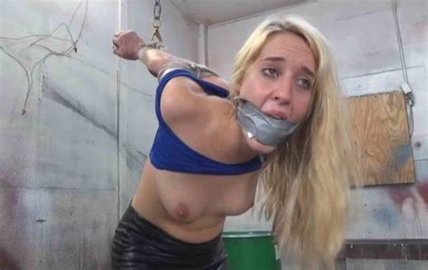 Cadence Luxx Video Archives For FREE Download Bondage Me