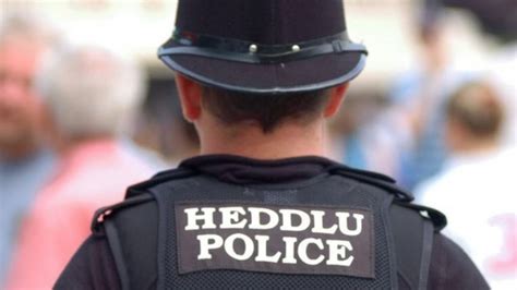 Review Of Welsh Police Forces Finds Failings And Successes Bbc News