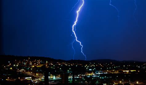 File:Lightning over city.jpg