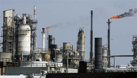 An Oil Refinery Is Pictured 22 September Stateimpact Texas