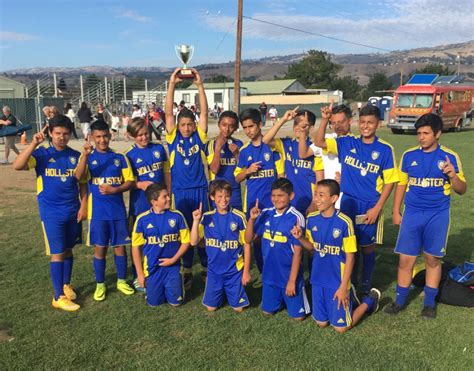 Hollister Tremors Pumas U14 Boys Soccer Team Wins District Cup And