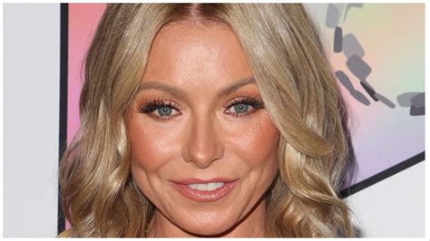 Kelly Ripa Admits To Being Pretty Dead Inside As She Reveals Why She