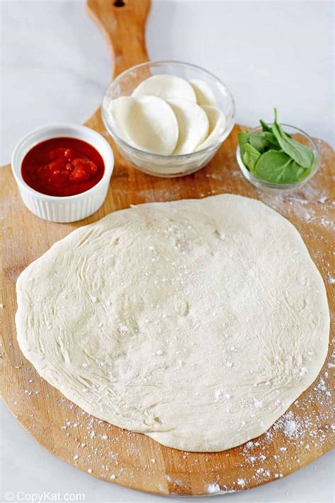 Easy Homemade Pizza Dough From Scratch Copykat Recipes