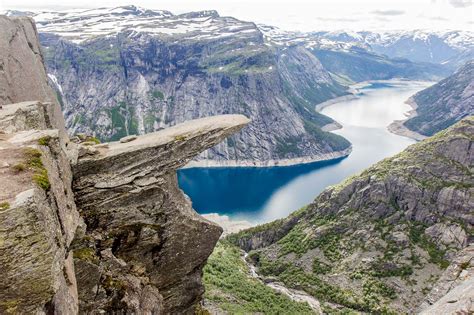 Norways Trolltunga Hike The Unofficial Guide For The Perfect Day