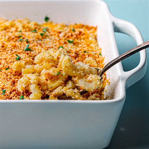 Still the best baked mac and cheese i've ever had, with a stunning white creamy cheese sauce and a buttery breadcrumb topping. Baked Mac and Cheese (So Creamy and Cheesy) | Posh Journal