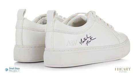 Natalie Portman Signed Shoes Charitystars