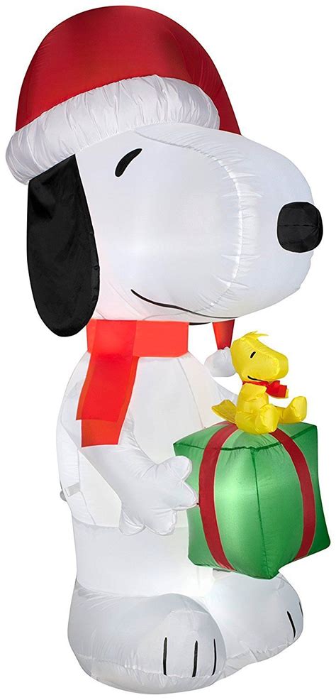 Gemmy 34850 Christmas Airblown Snoopy With Present Inflatable Fabric