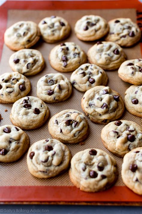 When i think chocolate chip cookie, this is the exact cookie i picture. The Best Soft Chocolate Chip Cookies | Sally's Baking ...