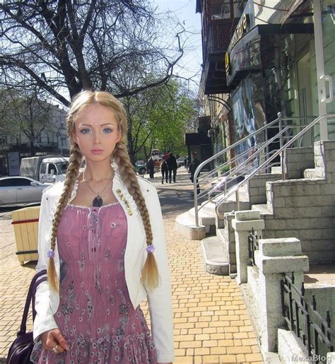 Human Barbie Doll Valeria Lukyanova From The Ukraine