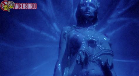 Naked Taaffe O Connell In Galaxy Of Terror