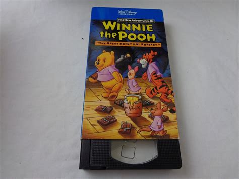 Vintage Winnie The Pooh The Great Honey Pot Robbery Vhs Tape Ebay