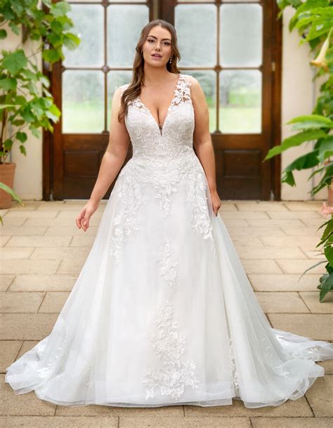 update more than 161 plus size wedding gown designers best vn