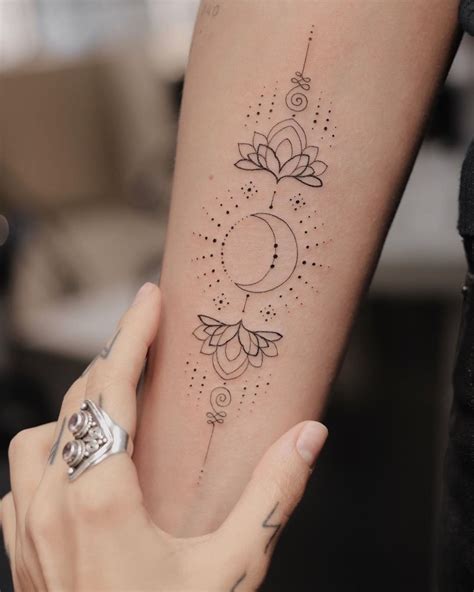 Tatuagem Unalome Inspira Es Repletas De Significado Tatuagem De