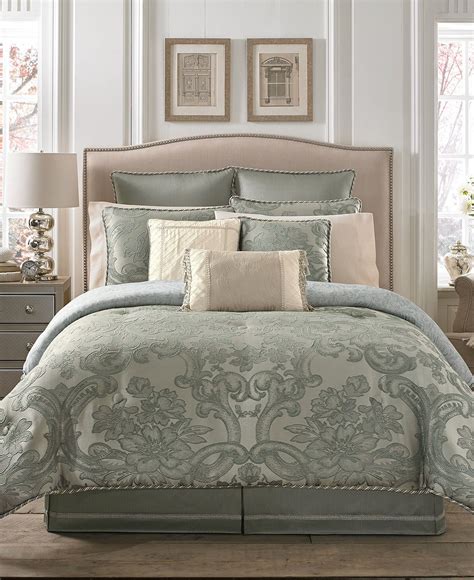 Closeout Croscill Abigail Collection Bedding Collections Bed