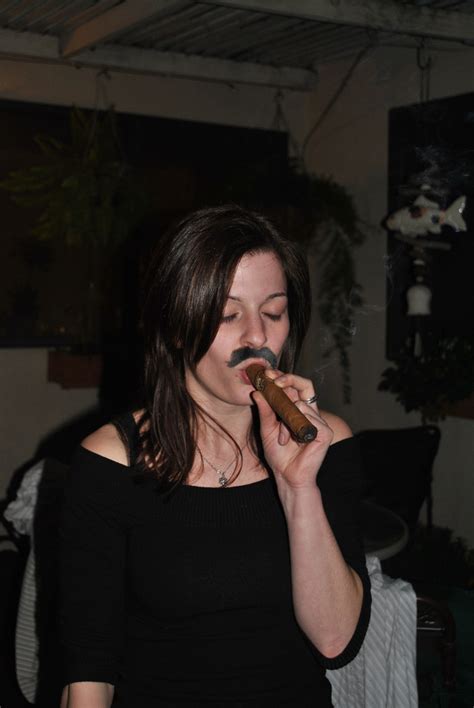 100 Starting Cigar Beauty Ladies Smoking Cigar Hot The Cigarmonkeys