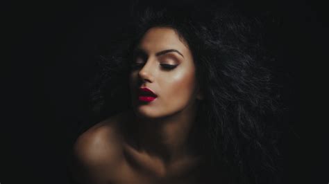 Red Lipstick Black Hair