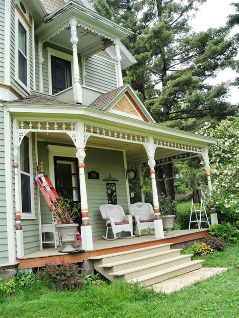 1893 Victorian Farmhouse Front Porch Gets New Ceiling