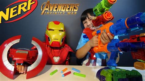 Worlds Biggest Nerf Assembler Gear Gun Avengers Infinity War Toys