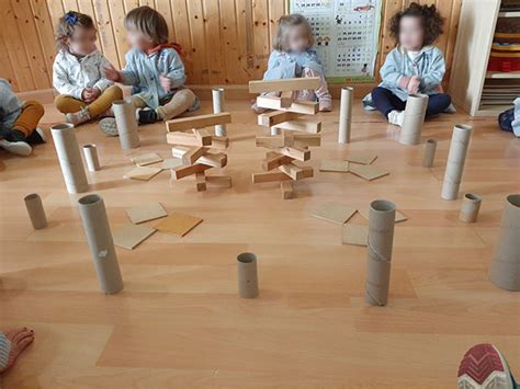 Material No Estructurado Centro De Educación Infantil Luna En Zaragoza