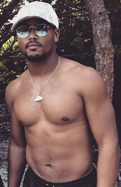 Alexis Superfan S Shirtless Male Celebs Romeo Miller Aka Lil Romeo Shirtless From Social Media
