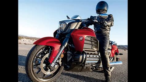 Tires have 5000 miles with very little wear shown. New 2015 Honda® Gold Wing® Valkyrie® Available For Sale in ...
