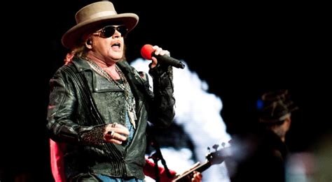 Diario Hoy Axl Rose Se Une A Gira De Ac Dc Reemplazando A Brian Johnson