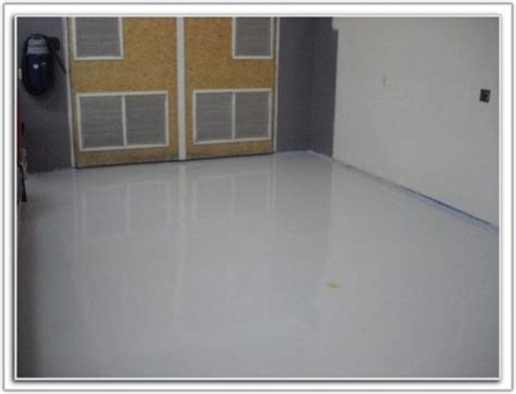 Over armor offers an innovative solid color coating that brings old, weathered wood or concrete back to life with an advanced and durable 100. Sherwin Williams Pool Deck Paint - Pools : Home Decorating ...