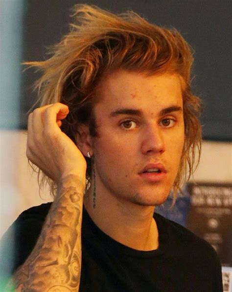 how to get justin bieber s coolest hairstyles justin bieber long hair justin bieber blonde