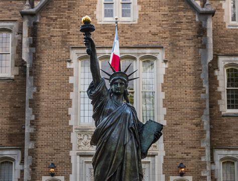 Liberty Replicas Statue Of Liberty And Ellis Island