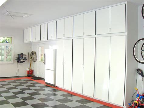We offered custom garage cabinets since 2002. The Best Garage Storage Cabinets For Your St. Louis Home