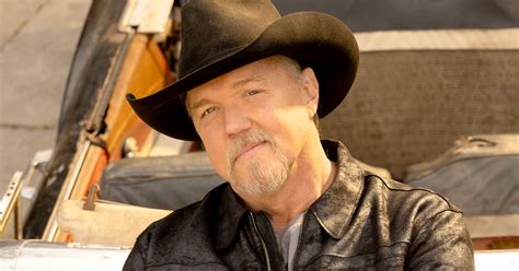 Go Country 105 Win Tickets To See Trace Adkins