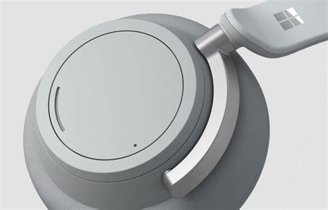 Microsofts Sleek Surface Bluetooth Headphones Feature 8 Microphones
