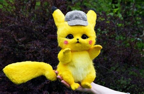 Detective Pikachu In 2020 Pikachu Cute Kawaii Animals Baby Animals