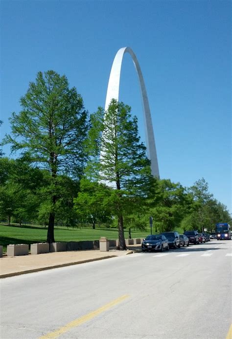 St Louis Arch And Riverfront St Louis Mo Places To Visit Places