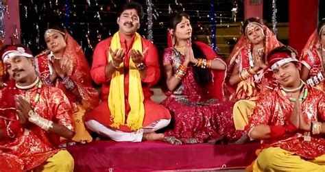 Chhath Geet 2019 पवन सिंह का नया छठ गीत लॉन्च नदी के घाट पर ऐसे कर