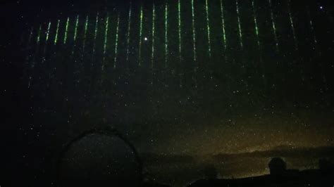 Those Weird Green Space Lights Over Hawaii Didnt Come From Nasa Cnet