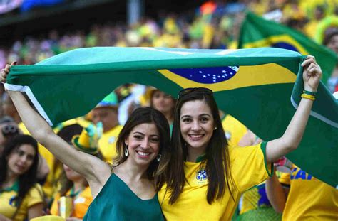 Hottest Fans World Cup 2018 Sexiest Supporters From Wc 2014 And 2018